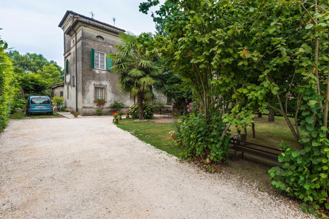 Corte Margherita Bed & Breakfast Motteggiana Exterior photo