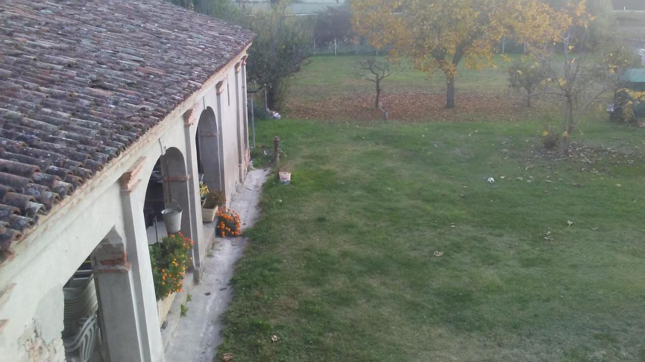 Corte Margherita Bed & Breakfast Motteggiana Exterior photo